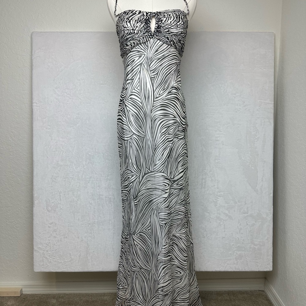 Dave & Johnny gown black and white 90s y2k beaded maxi dress prom open back